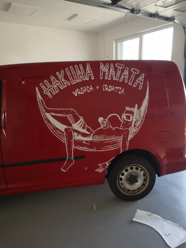 delta-design-car-wrap-23